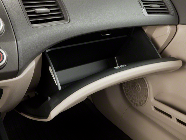 2011 Honda Civic LX - Photo 13