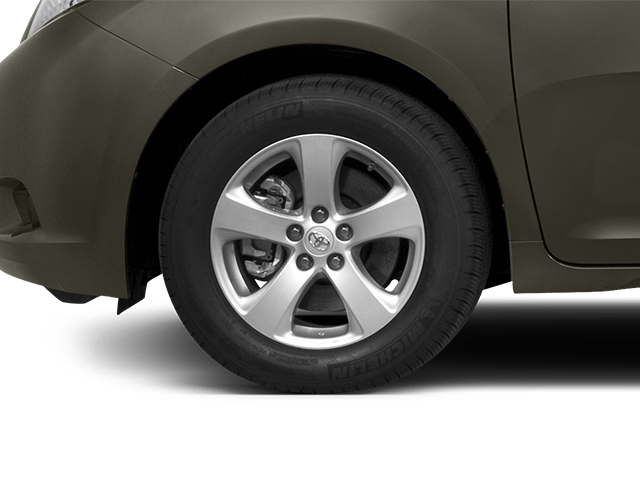 2014 Toyota Sienna SE 8 Passenger