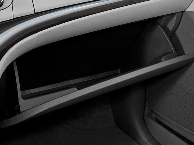 2014 Toyota Sienna SE 8 Passenger