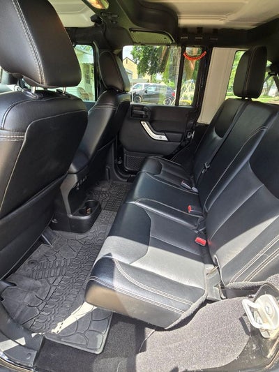 2017 Jeep Wrangler Unlimited Sahara