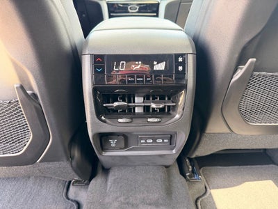 2026 Jeep Grand Cherokee L Altitude