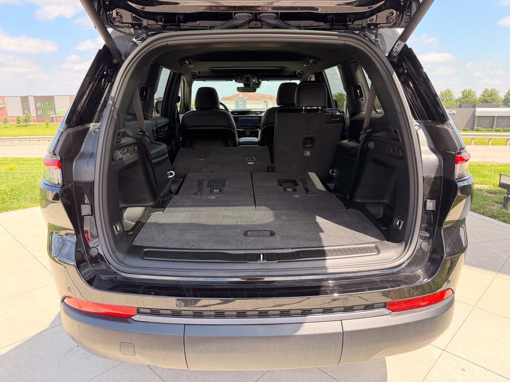 2026 Jeep Grand Cherokee L Altitude