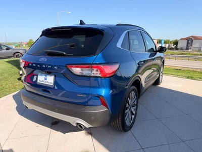 2022 Ford Escape Hybrid Titanium
