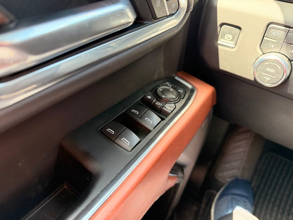 2025 GMC Sierra 3500HD Denali Ultimate