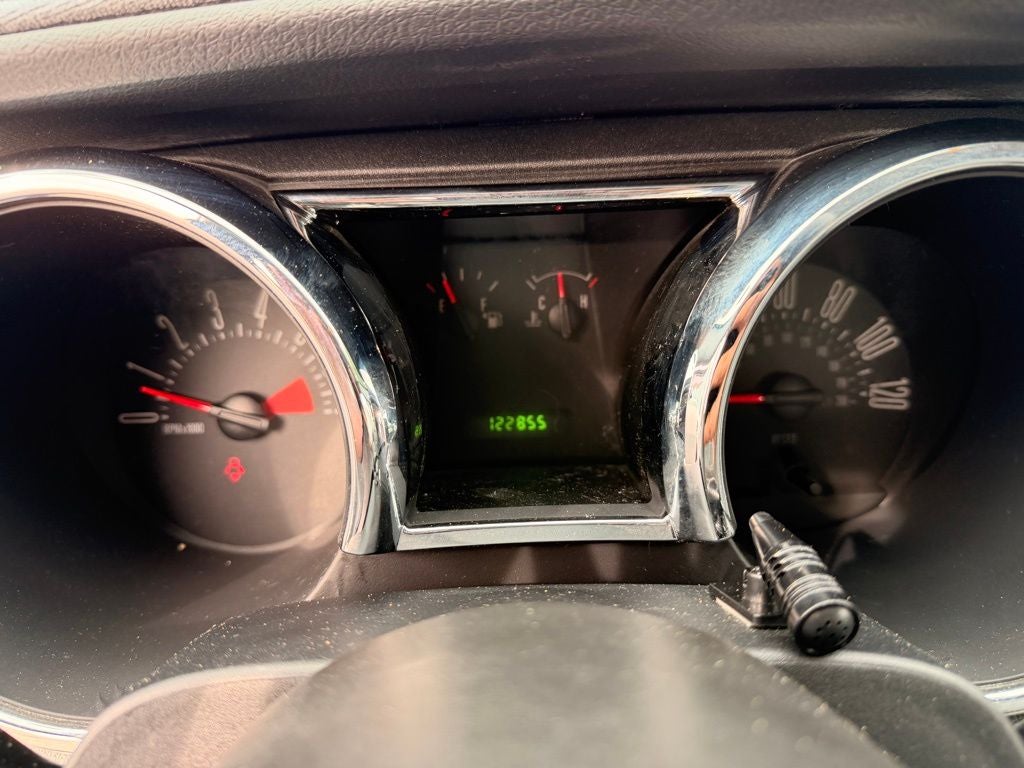 2007 Ford Mustang Deluxe