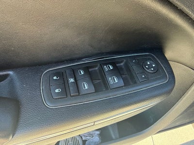 2012 Dodge Charger SE