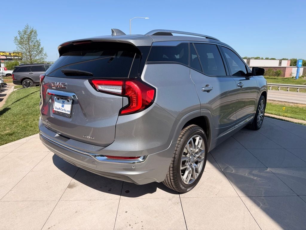 2023 GMC Terrain Denali