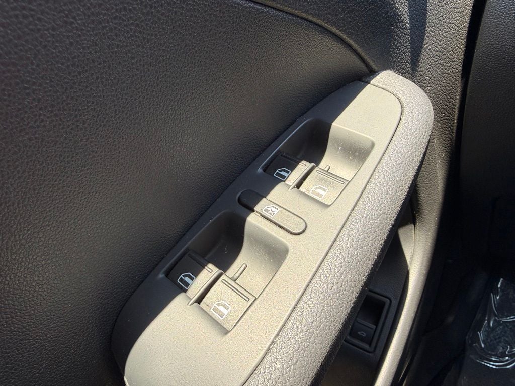 2012 Volkswagen Jetta 2.0L S