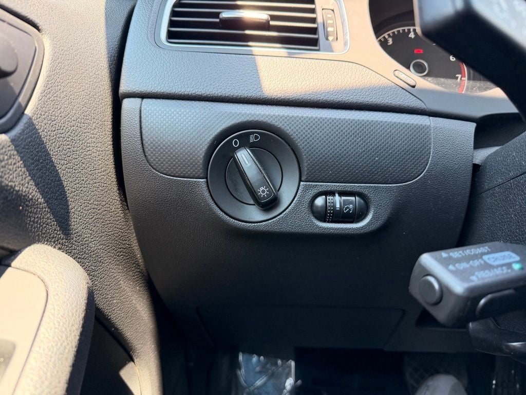 2012 Volkswagen Jetta 2.0L S