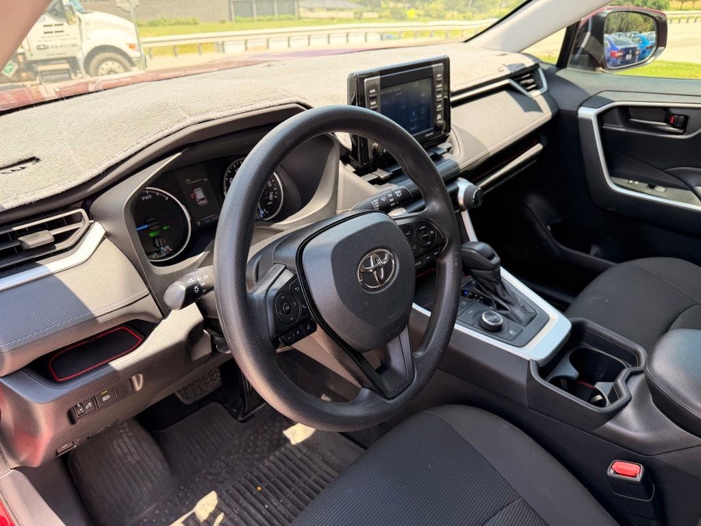 2021 Toyota RAV4 Hybrid LE