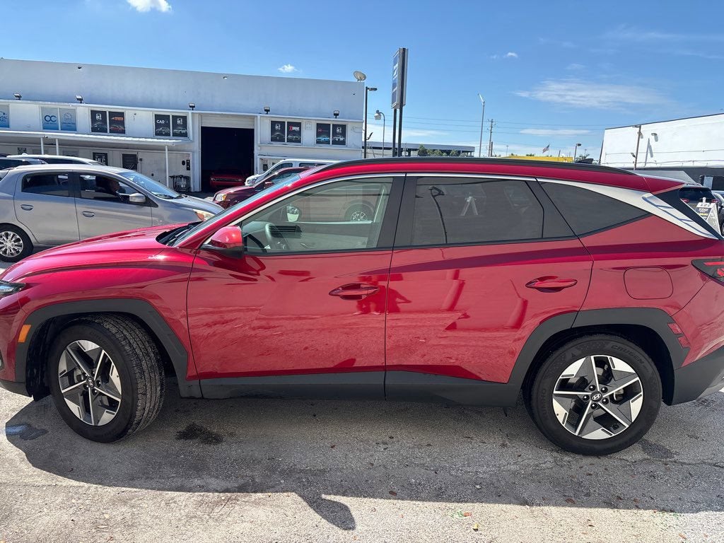 2025 Hyundai TUCSON SEL