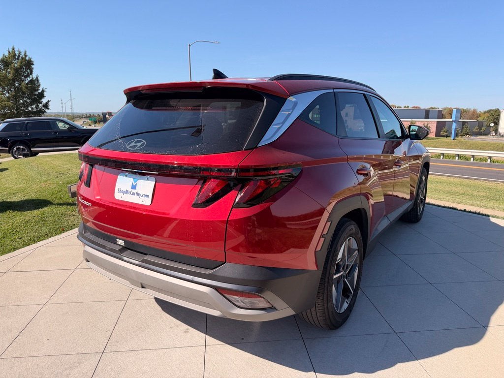 2025 Hyundai TUCSON SEL
