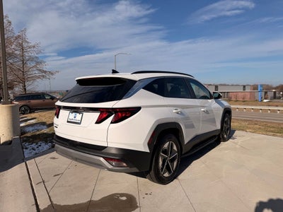 2025 Hyundai TUCSON SEL