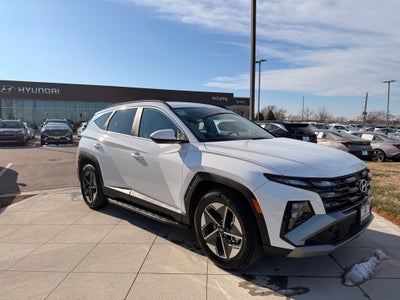 2025 Hyundai TUCSON SEL