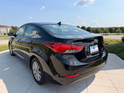 2014 Hyundai ELANTRA SE