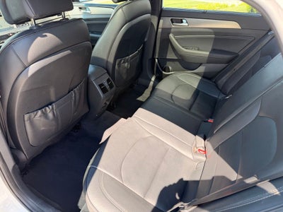 2017 Hyundai SONATA Limited