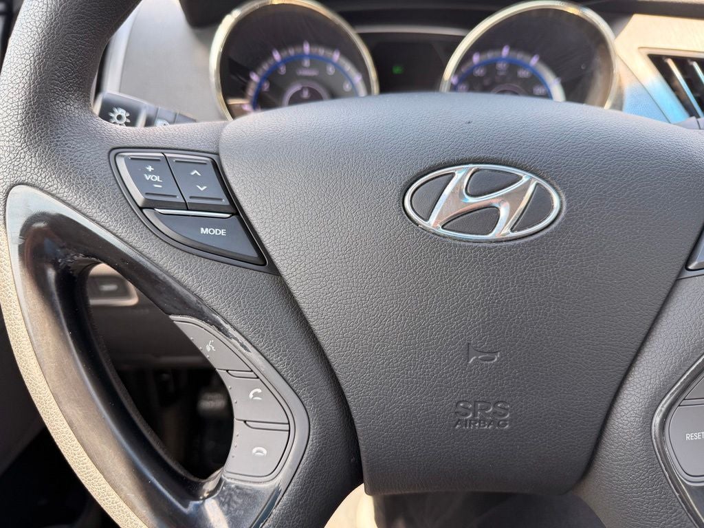 2012 Hyundai SONATA GLS