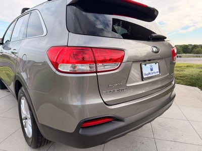 2017 Kia Sorento LX