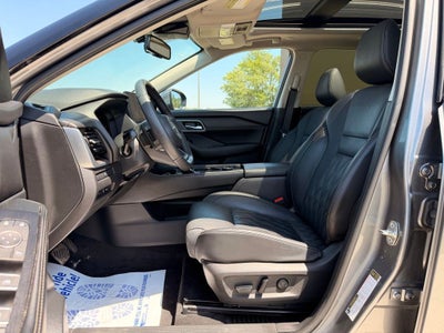 2024 Nissan Rogue Platinum