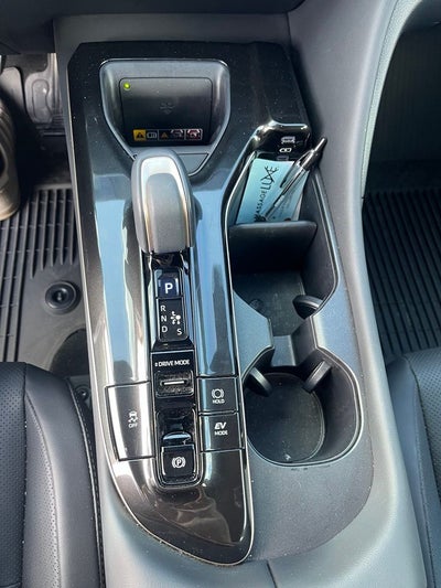 2025 Toyota Crown Signia Limited
