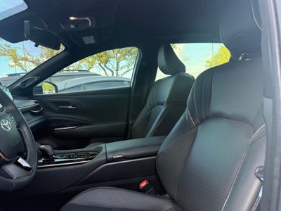 2025 Toyota Crown Signia Limited