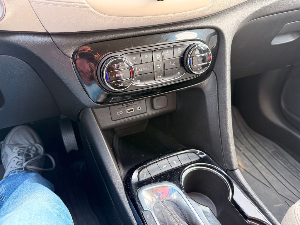 2020 Buick Encore GX Essence