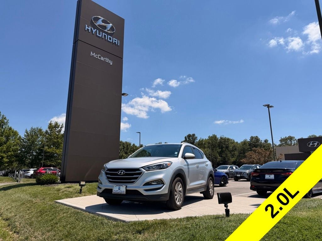 2017 Hyundai TUCSON SE Popular Equipment Package