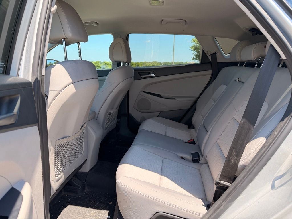 2017 Hyundai TUCSON SE Popular Equipment Package