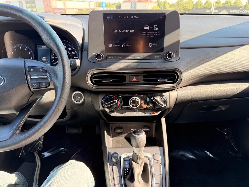 2023 Hyundai KONA SEL
