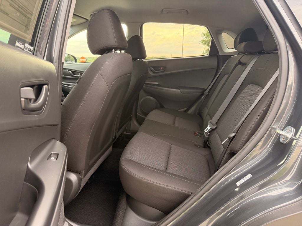 2022 Hyundai KONA SEL