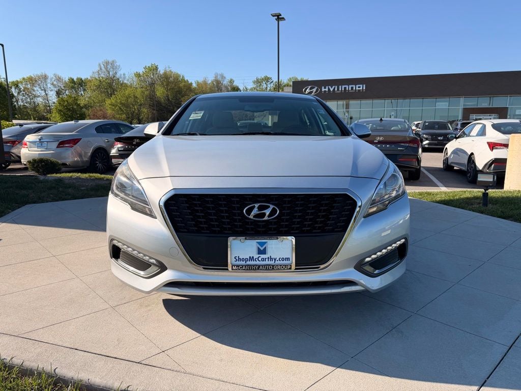 2017 Hyundai SONATA HYBRID SE