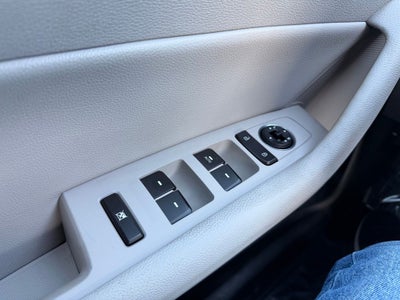 2017 Hyundai SONATA HYBRID SE