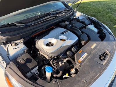 2017 Hyundai SONATA HYBRID SE