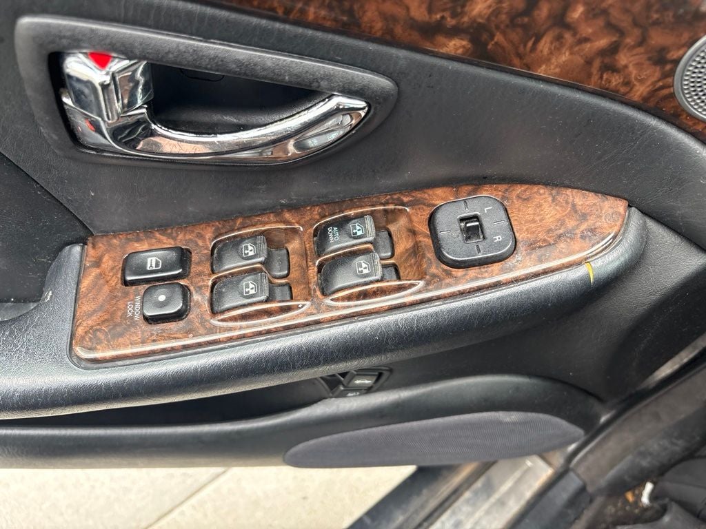 2001 Hyundai XG300 Base