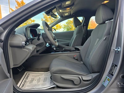 2025 Hyundai ELANTRA SEL Sport