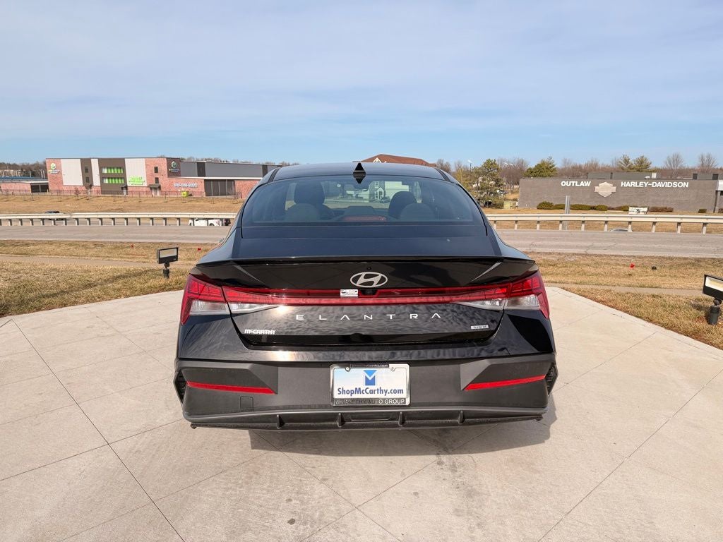 2025 Hyundai ELANTRA HYBRID SEL Sport