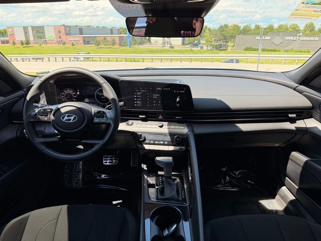2025 Hyundai ELANTRA HYBRID SEL Sport