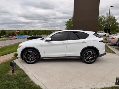 2022 Alfa Romeo Stelvio Ti