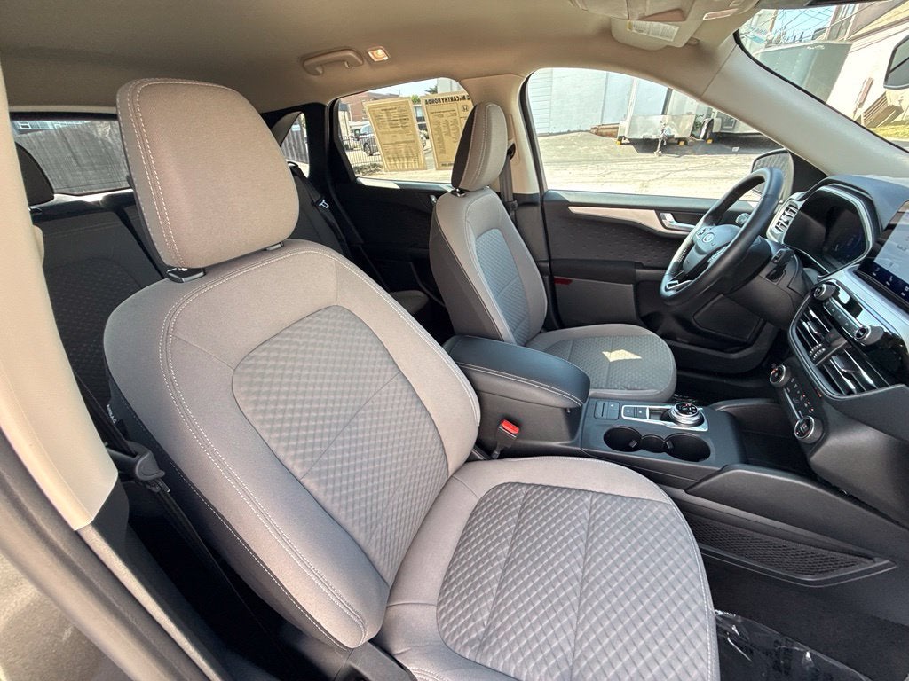 2020 Ford Escape Hybrid SE Sport