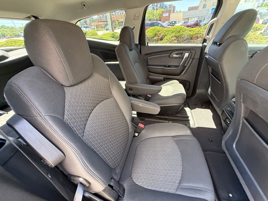 2010 Chevrolet Traverse LT 1LT