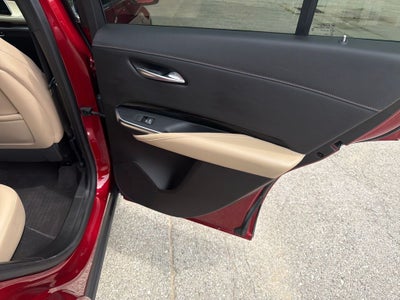 2024 Cadillac XT4 Luxury