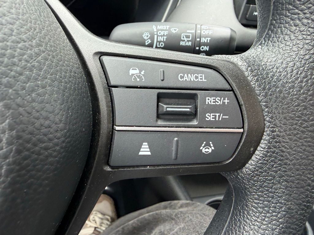 2025 Honda HR-V LX