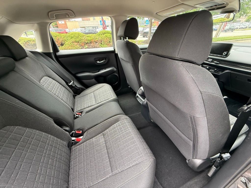 2025 Honda HR-V LX
