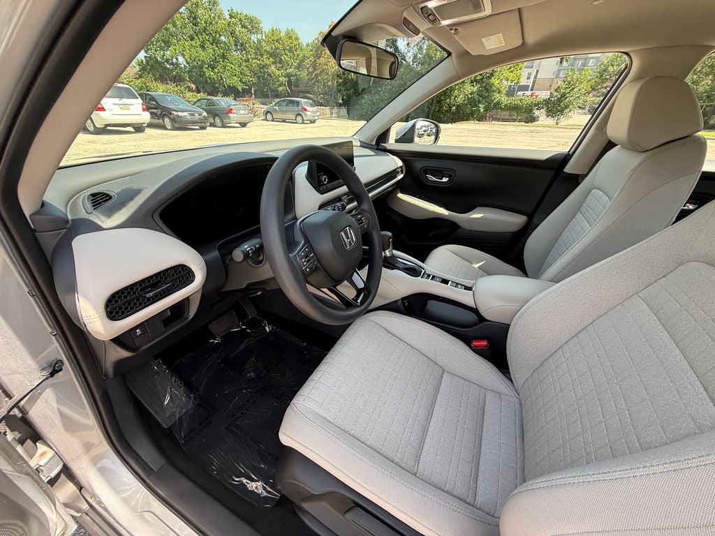 2025 Honda HR-V LX