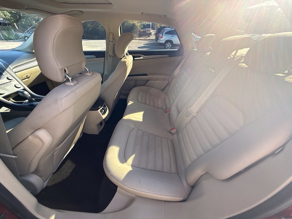 2013 Ford Fusion SE