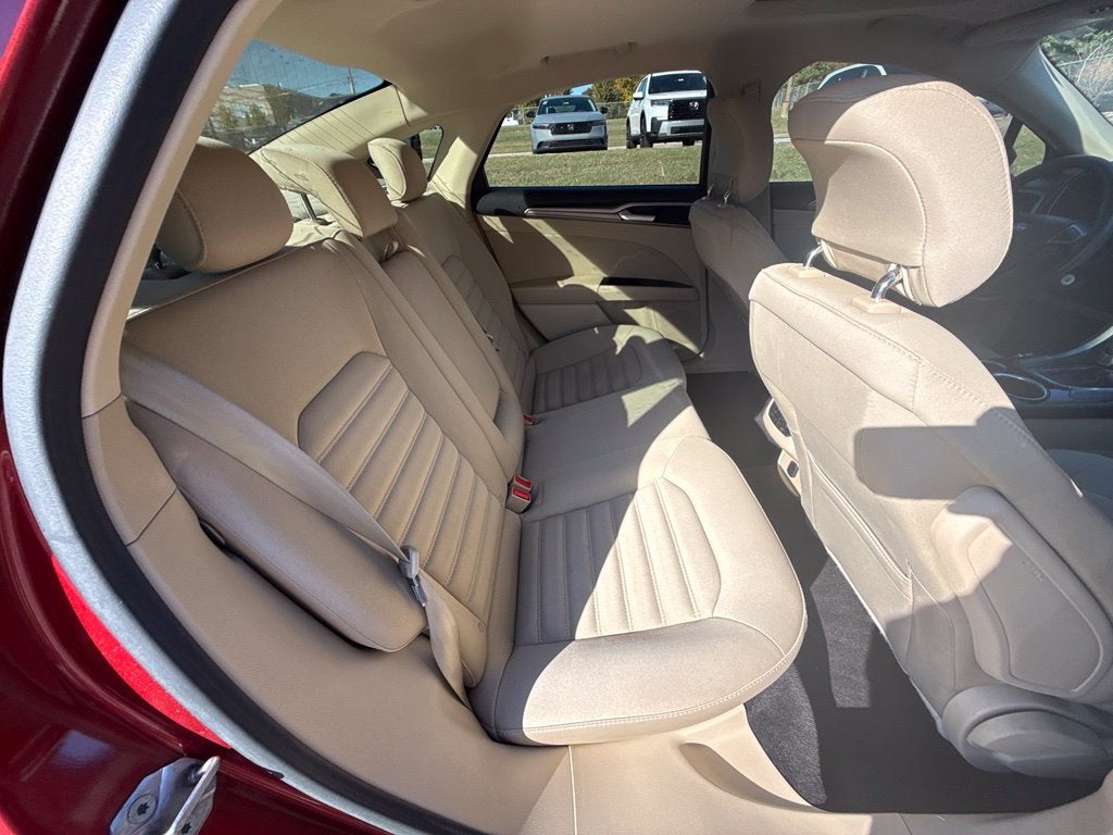 2013 Ford Fusion SE