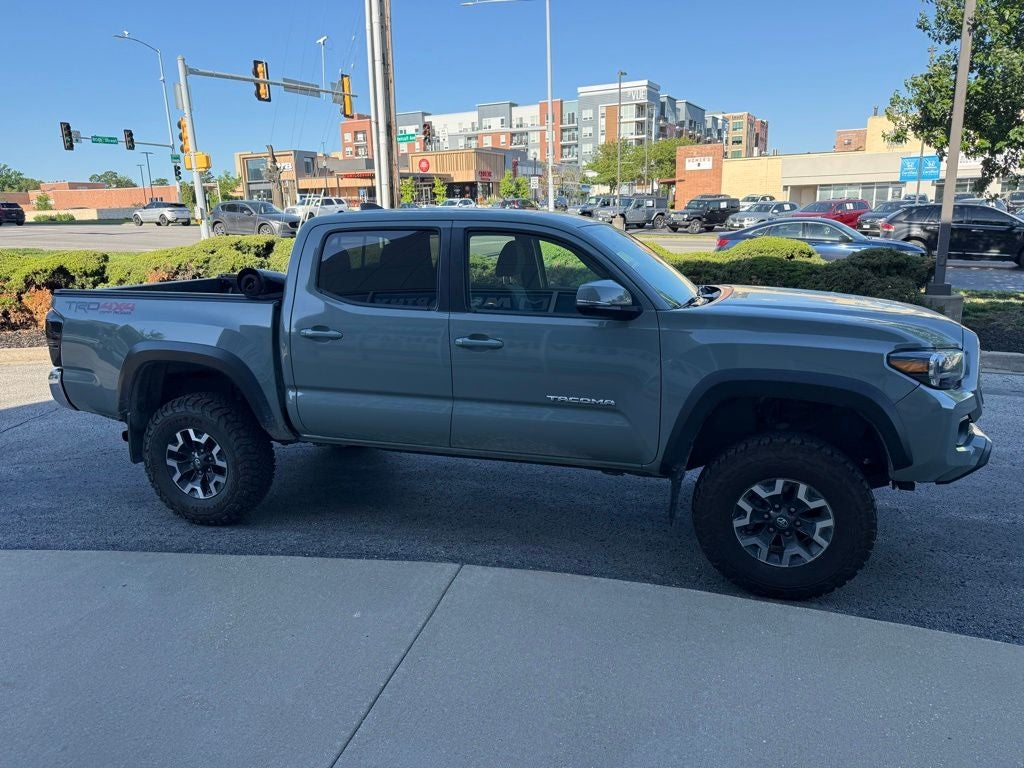 2022 Toyota Tacoma TRD Off-Road V6