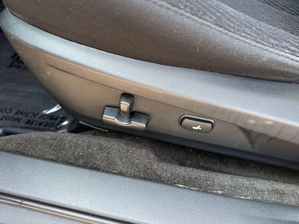 2011 Subaru Legacy 2.5i Premium
