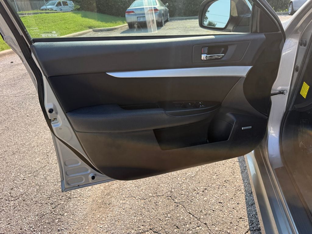 2011 Subaru Legacy 2.5i Premium