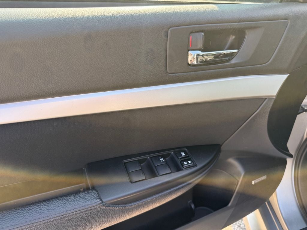 2011 Subaru Legacy 2.5i Premium